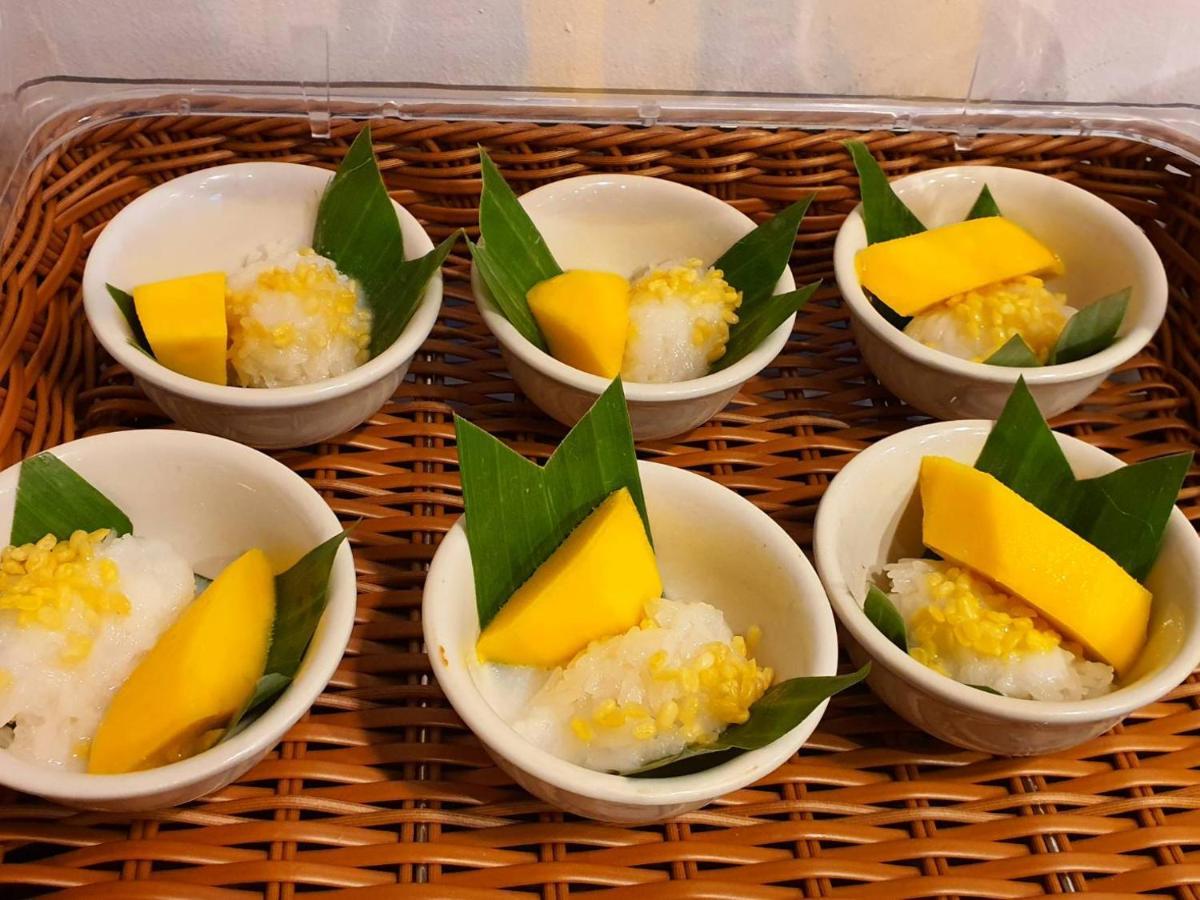 Goldenbell Hotel Chiangmai Chiang Mai Exteriör bild